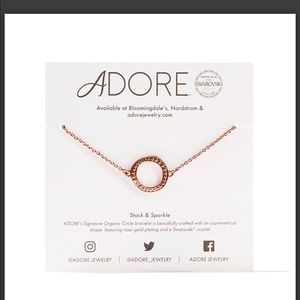 🎉 HOST PICK 🎉 NWT Adore by Swarovski Organic Circle Bracelet